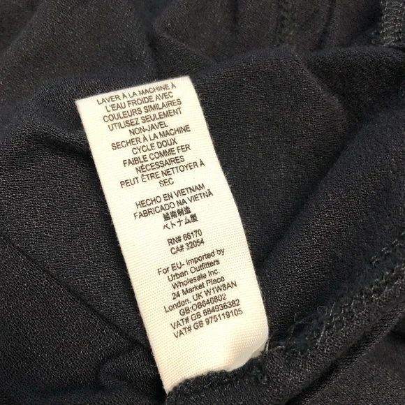 ❌SOLD❌ Free People Black To The Tropics Top Sz S - Picture 13 of 13